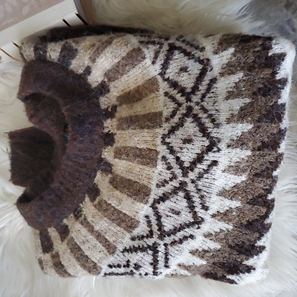 Aqua women's pullover sweater size s - Picture 12 of 12